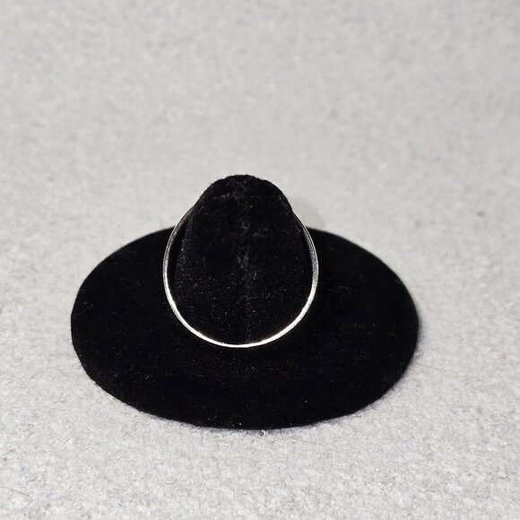 Lia Sophia Silver Screen Dome Ring (Silver Tone) - Picture 5 of 9